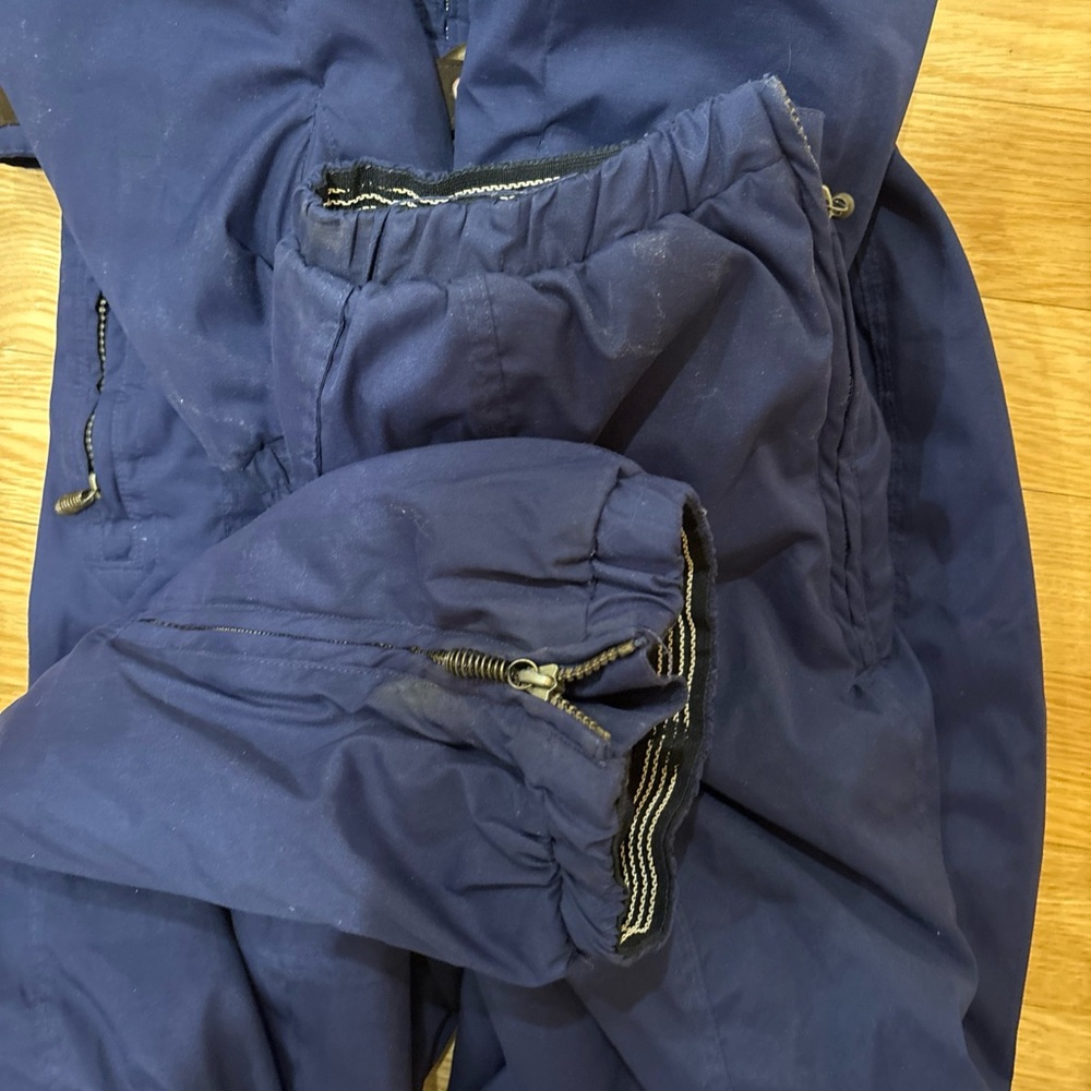 Overmeyer women’s 6 tall purple Snowsuit with hood, belt, detachable fur collar - Picture 12 of 15